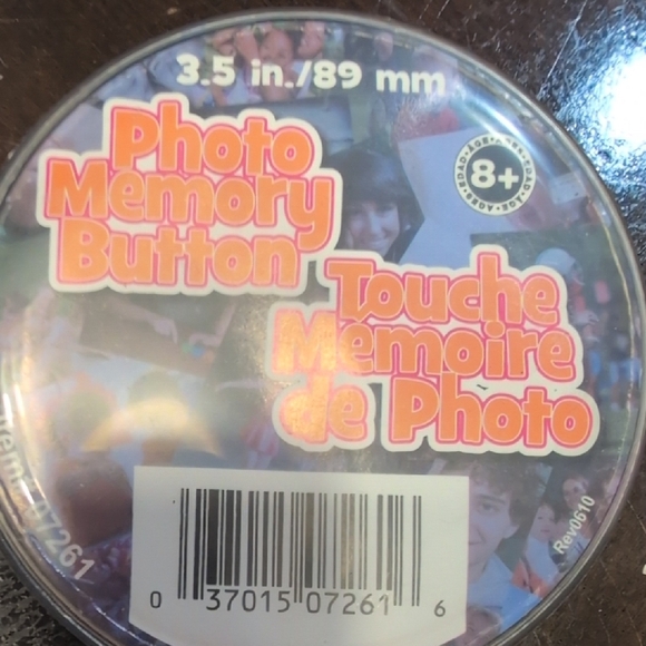 Colorful Photo Memory Button Set Of 14 - Picture 3 of 6